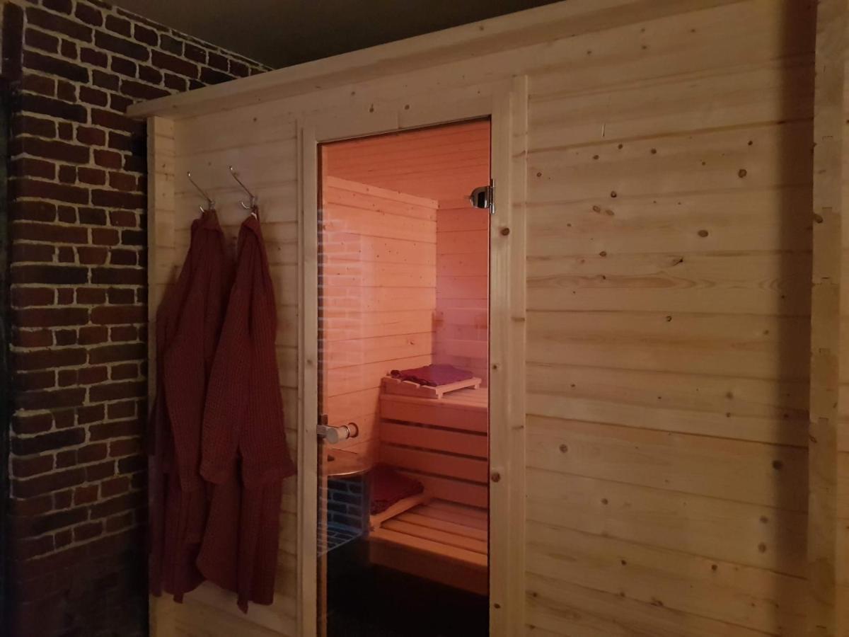 Au Soleil Vert - Chambre De Charme Avec Spa Et Sauna Prives Zeggers-Cappel Exterior foto